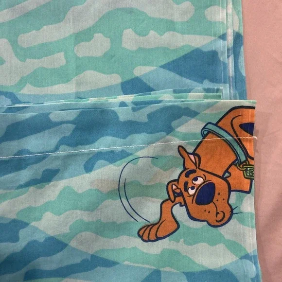Vintage 2000 Dan River Scooby Doo Flat Sheet 2 Pillow Cases Hanna Barbera - Picture 2 of 7